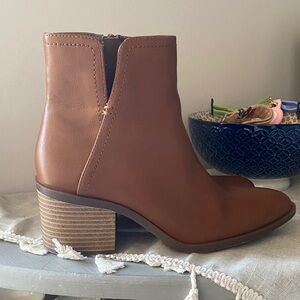 Size 5 Call it Spring Boots